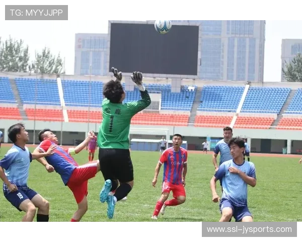 刘建宏:赣超联赛热烈氛围展现基层足球活力 刘建宏:赣超联赛热烈氛围展现基层足球活力